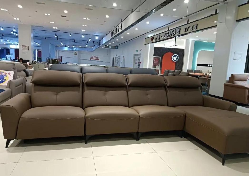 弘顿家具实体店
