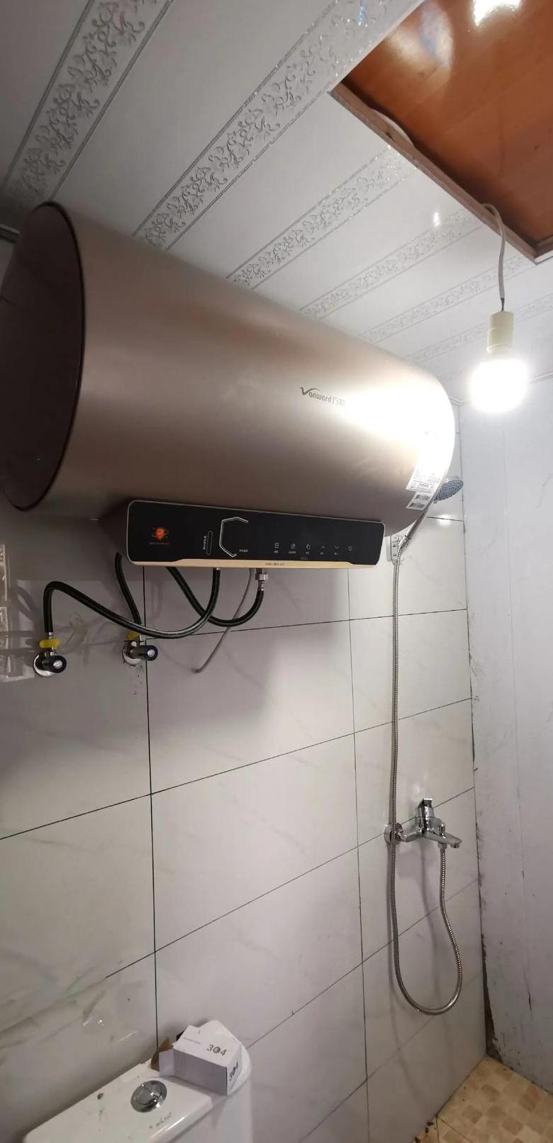 60升热水器一天耗电
