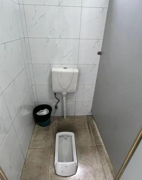 房子在公厕上面好吗