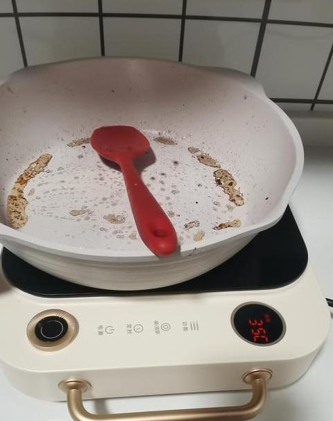 小熊电陶炉拆卸教程