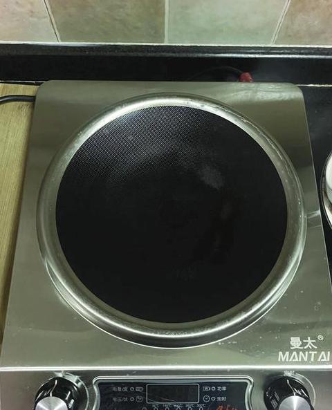 曼太凹面电磁炉怎么样