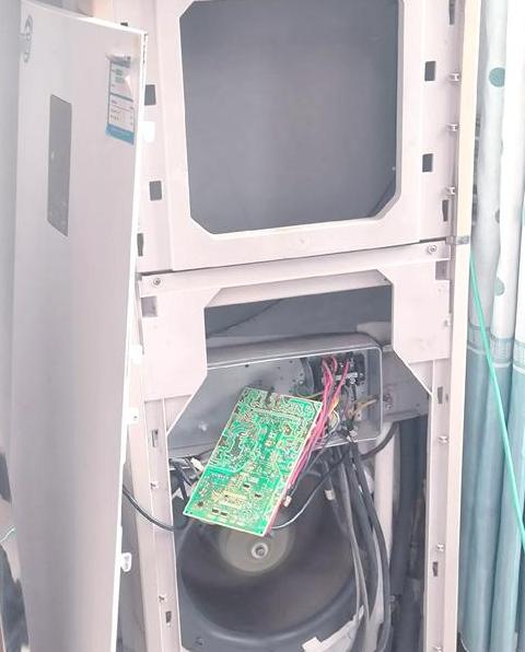 美的柜机显示e5是什么故障
