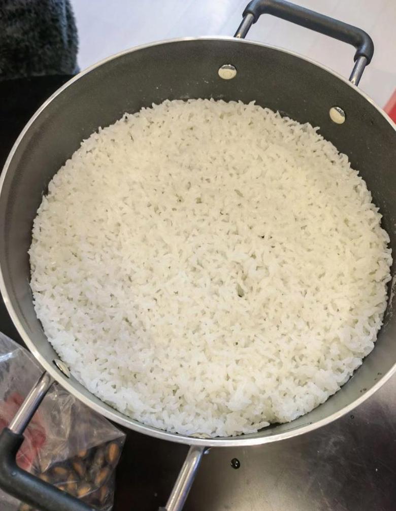 用电磁炉可以蒸米饭吗